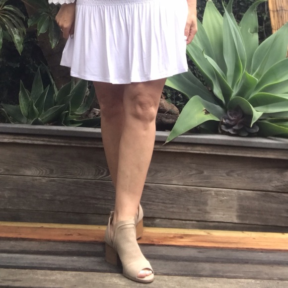 ☕️Taupe Slide on Bootie🤩 - Picture 3 of 3